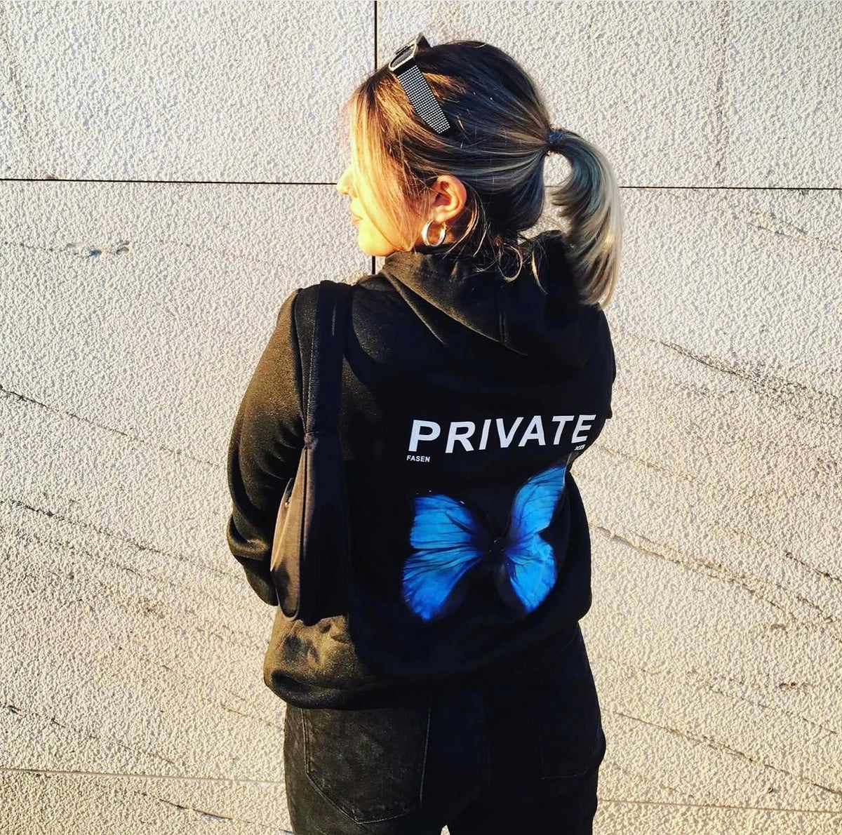 PULL PRIVATE